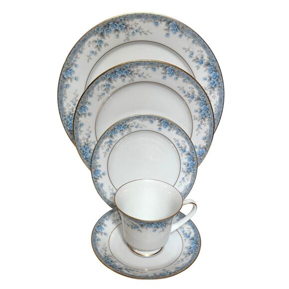 Noritake Contemporary "Avalon" 3390 Five-Piece Place Setting-Excellent Condition - Picture 1 of 5